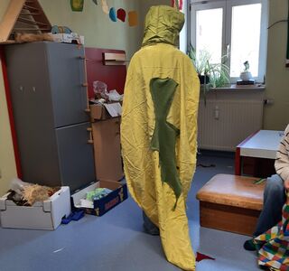 Der Drache entstand in der Faschingsnähwerkstatt (Foto: EKP)