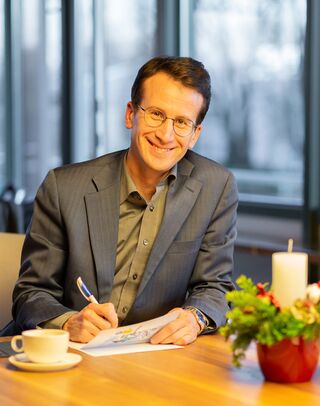 Auch Landrat Stefan Frey beteiligt sich an der Aktion.