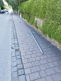 Besonders die Verkehrschilder um die Bergstraße wurden beschädigt (Foto: Gemeinde Krailling)