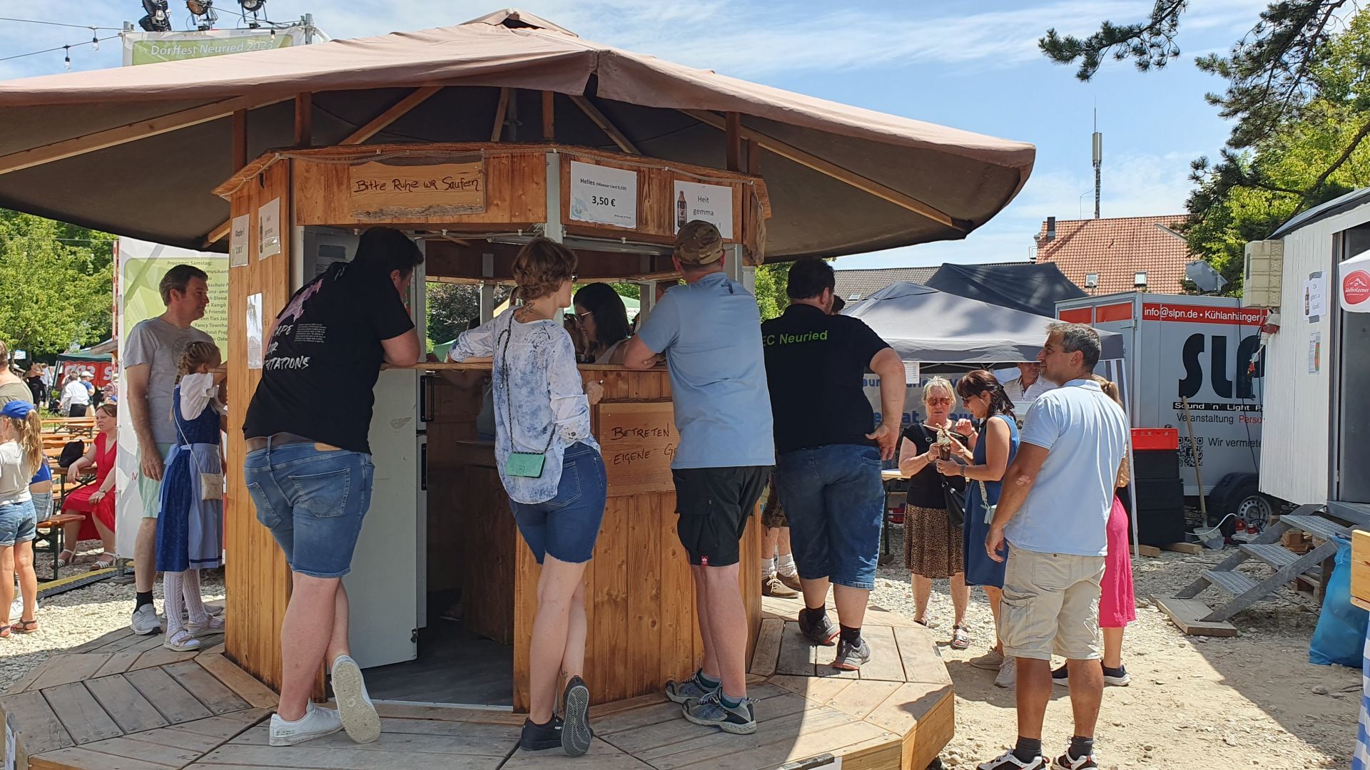 Bierkarussell des Maibaumverein Neuried