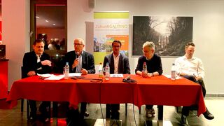 stellen sich den Fragen der Bürger (v.r.n.l): Tammo Körner, Dr.Matthias Ilg, Fraktionssprecher Bündnis 90/Die Grünen, Max Platzer, CSU Vorsitzender Gauting, Dr.Andreas Albath, Markus Proksch (Foto: Zukunft Gauting)