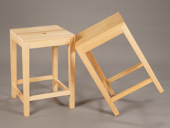 Hocker aus massiver Elsbeere, mit naturbelassenen Ölen behandel