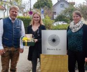 Blumen & so eröffnet in der Neurieder Ortsmitte