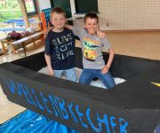 Zum Artikel: Grundschule Lochham und das Papierbootrennen!